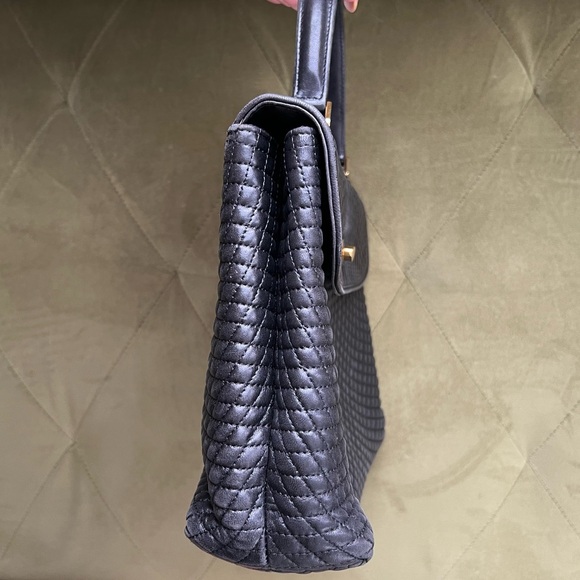 VTG Bally Black Quilted Leather Satchel Gold Hardware - Picture 5 of 13